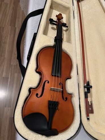 продать пианино бу: Məhsul: Klassik skripka set Təsvir: - Tam ölçülü klassik skripka4/3