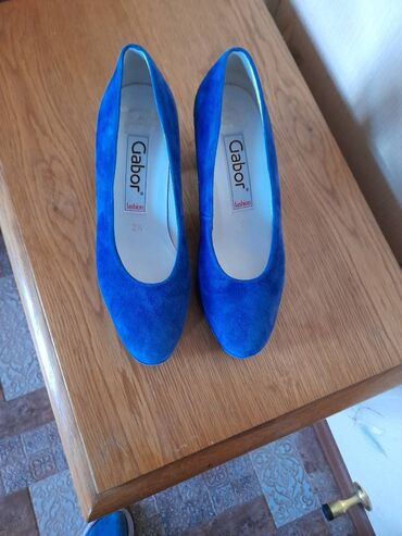 женские туфли на каблуках: Туфли, Размер: 35, цвет - Синий, Б/у