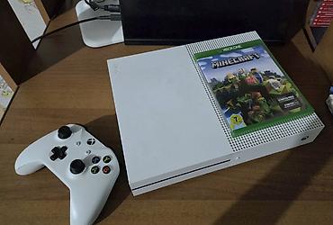 Игровая консоль Microsoft Xbox One S (модель 1681), белый цвет
