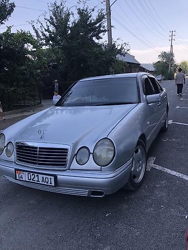 srv 3: Mercedes-Benz E-Class: 1996 г., 3.2 л, Механика, Газ, Седан — 10