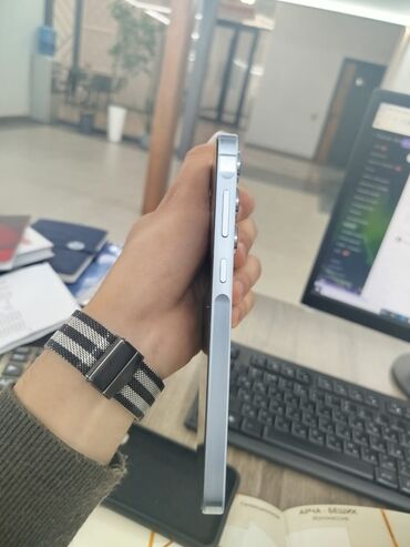 сколько стоит самсунг а3 2016: Samsung Galaxy A55, Б/у, 256 ГБ, цвет - Белый, В рассрочку, 2 SIM