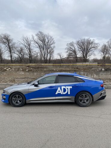 Легковой транспорт: Сдаю в аренду: Легковое авто, Под такси