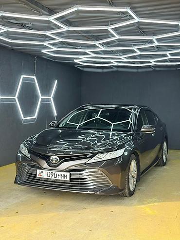 corolla 2016: Toyota Camry: 2017 г., 2.5 л, Автомат, Бензин, Седан — 6