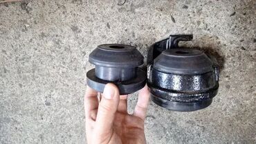 Ostalo: Držač motora za viljuškare Manitou i Kalmar 🔧 Izrada i remont — 12