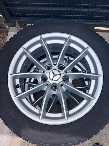 Transport: Set od 4 alu felne sa gumama za Mercedes - Originalne Mercedes felne — 2