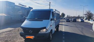 уаз бортовые: Легкий грузовик, Mercedes-Benz, Стандарт, 3 т, Б/у