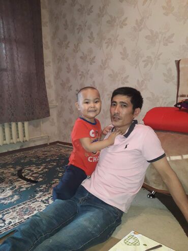 Толстовки: Мужской свитшот с нашивкой - Цвет: черный корпус, светлые рукава at lalafo.kg — 6 Толстовки: Мужской свитшот с нашивкой - Цвет: черный корпус, светлые рукава — 6