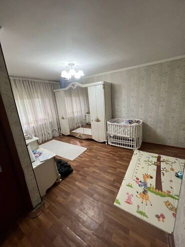 вторичное жилье: 2 комнаты, 42 м², Хрущевка, 1 этаж, Евроремонт