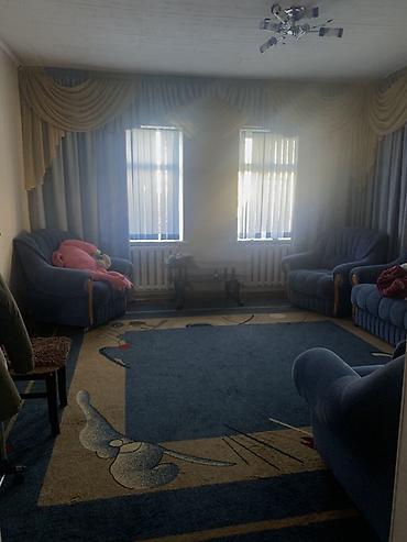 Продажа коттеджей и домов: СРОЧНО ПРОДАМ ДОМ!!!!! Участок 6 соток. 6 комнат, санузел в доме. Газ — 15