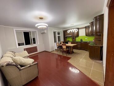 недвижимость в карабалта 3комнатная квартира: 3 комнаты, 85 м², Индивидуалка, 3 этаж, Косметический ремонт