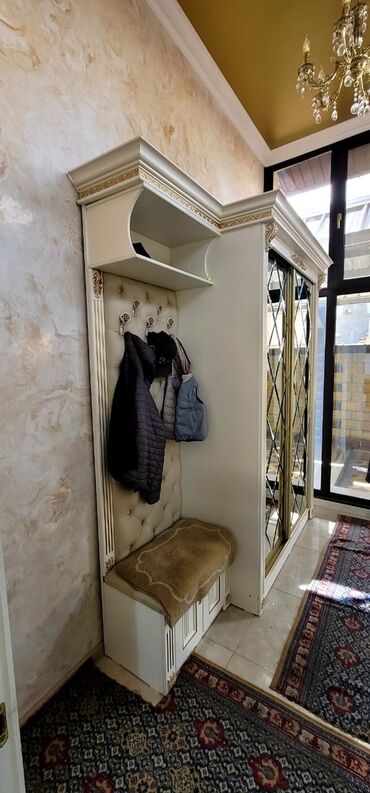 Долгосрочная аренда домов: 300 м², 8 комнат — 3