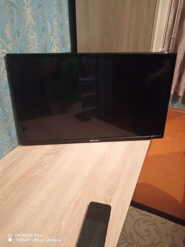 Mətbəx mebeli: 82 ekran televizor. Sadə. 150m. Samsung markası. Sumqayıt.xtr