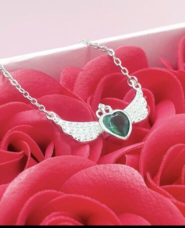 Seplər: Gümüş sep klonla 925 prob qiymət 35 manatdan baslayir.başqa hərflər də — 6