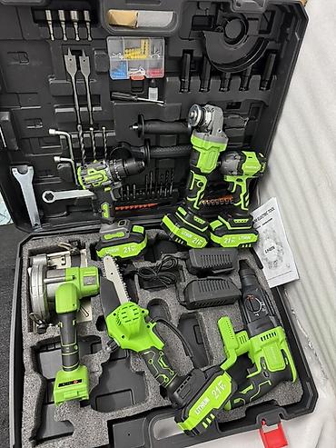 Наборы электроинструментов: Аккумуляторный набор электроинструментов 21V Li‑ion в ударопрочных — 10