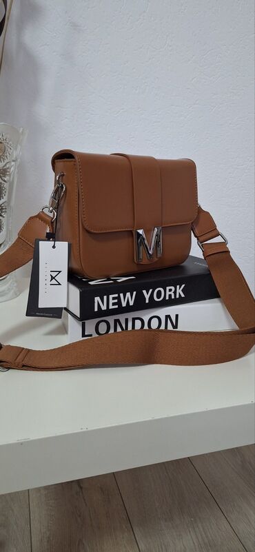 Torbe: Novi model mona tasne 4000 na lalafo.rs — 3 Torbe: Novi model mona tasne 4000 — 3