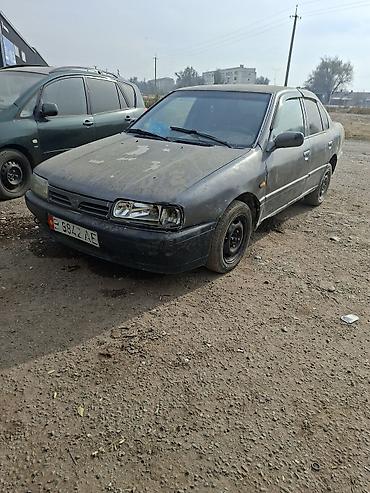 step vagon: Nissan Primera: 1990 г., 1.6 л, Механика, Бензин, Седан — 3