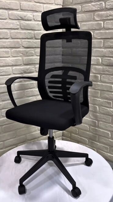 Ofis və oyun kresloları: Yeni, Təkərli, Qolları tənzimlənir, Parça — 15