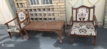 Digər mebel: Qədimi kreslo və jurnalın taxdalari saqlamdir dest 200 azn — 1