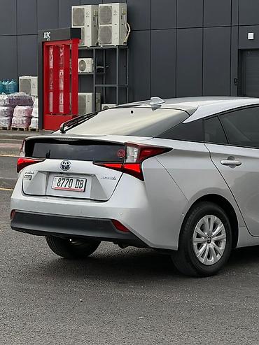 экономия бензин: Toyota Prius: 2021 г., 1.8 л, Автомат, Гибрид, Лифтбек — 7