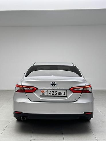 2022: Toyota Camry: 2022 г., 2.5 л, Автомат, Гибрид, Седан — 4