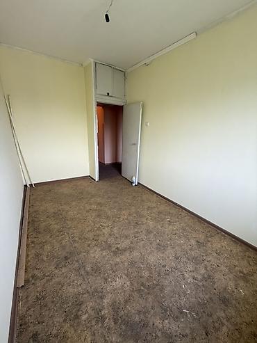 село ананьево: 3 комнаты, 63 м², 105 серия, 5 этаж, Требуется ремонт — 9