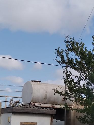 бак для воды купить в баку: Metallik silindrik su/yanacaq çəni - Material: qalın divarlı polad - — 1