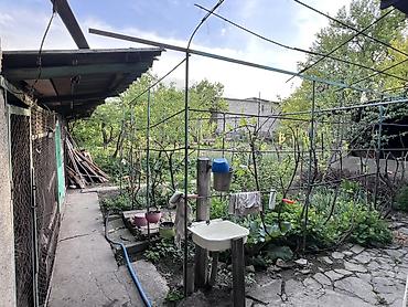 Продажа коттеджей и домов: Продаю На второй линии в с. Лебединовка (Свердловский р-н, г. Бишкек) — 14