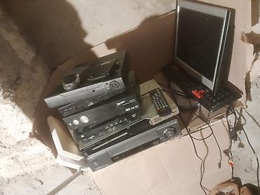 Köhnə elektronika dəsti – bir yerdə Dəstəyə daxil olanlar: - LCD lalafo.az -da Köhnə elektronika dəsti – bir yerdə Dəstəyə daxil olanlar: - LCD