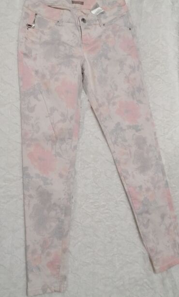 reserved pantalone: Nove Orsay cvetne pantalone M- Prelepe, dublji model, cvetnog dezena