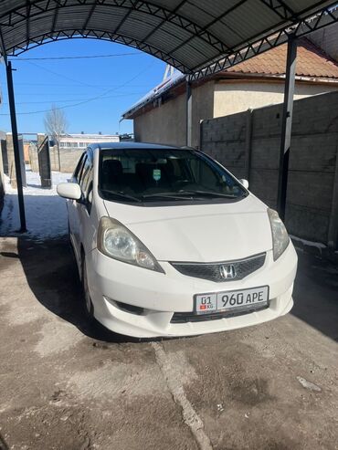 Honda: Honda Fit: 2009 г., 1.5 л, Автомат, Бензин, Хэтчбэк