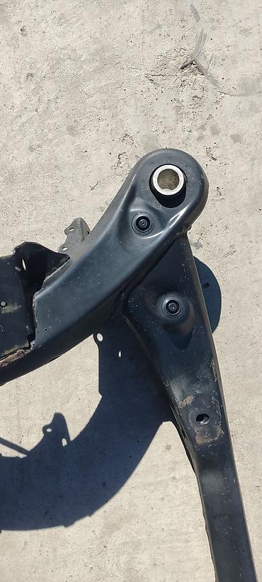Другие детали ходовой части: Задняя балка для Lexus RX 450h, в исключительном состоянии, привозная — 7