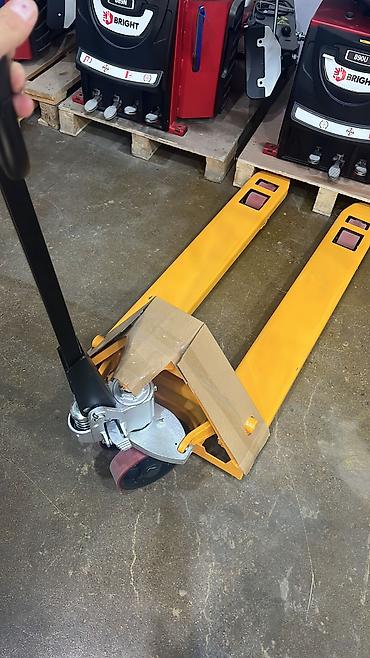 Рохли: 🔹 Рохля гидравлическая (тележка) 🔹 💪 Грузоподъёмность: до 3000 кг 📦 — 9