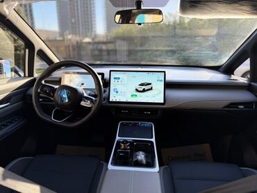 Другой электротранспорт: Электромобиль (кросс‑минивэн) белого цвета. Основные особенности: - — 13