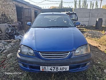 обшивки на бмв: Toyota Avensis: 1998 г., 1.8 л, Механика, Бензин, Лифтбек — 1