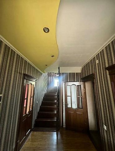 Продажа коттеджей и домов: 6 комнат и более, 500 м², 6 соток, Бишкек, Алтын-ордо ж/м Агентство недвижимости — 5