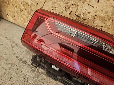 auspuh golf 2: STOP LAMPA SVETLO ZA AUDI Q3 - 8V5945093D — 4