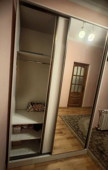 guzgu boydan: Güzgülü sürgülü qarderob şkaf 1,40*2.20*55 sm ölçüdə. - İki qapılı — 2