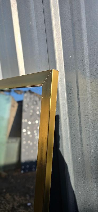 standing mirror: В наличии! Зеркало с золотой рамой, рамка ПВХ. Ширина рамки: 1,4 см — 2