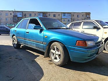 мазда 1991: Mazda 323: 1991 г., 1.6 л, Механика, Бензин — 1
