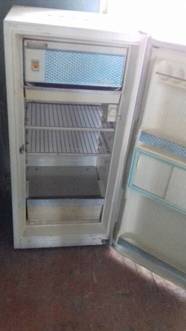 soyuducu skaf: Холодильник Двухкамерный