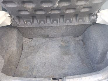 Seat: Seat Ibiza: 1.2 l | 2010 г. 237539 km Hečbek — 14