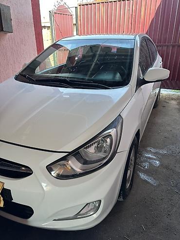 Hyundai Accent: 2010 г., 1.6 л, Автомат, Дизель, Седан at lalafo.kg Hyundai Accent: 2010 г., 1.6 л, Автомат, Дизель, Седан