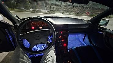 чехол 124: Mercedes-Benz W124: 1996 г., 2 л, Механика, Бензин, Седан — 1