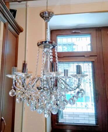 Pərdə və jalüzlər: Çılçıraq, 8 lampa, Şüşə