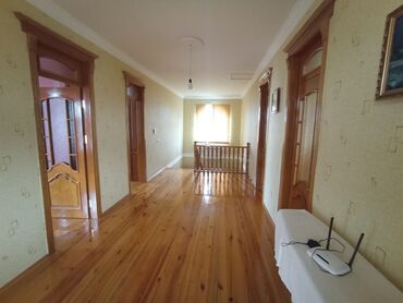 Günlük kirayə evlər: 195 kv. m, 3 otaqlı, Kanalizasiya, Kombi, Kommunal xətlər qoşulmayıb — 24