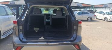 Toyota: Toyota Highlander: 2020 г., 2.5 л, Гибрид — 3