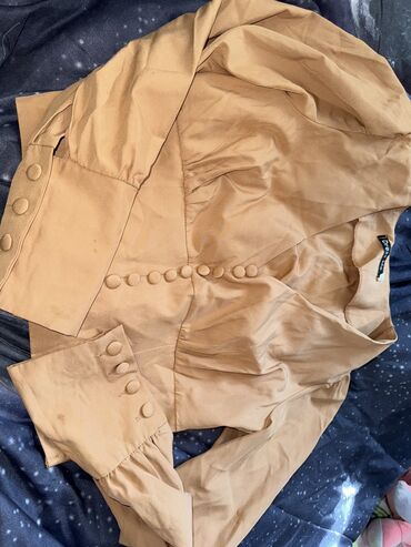 Другая женская одежда: Все что на фото продаю, цены можете сами предложить. Если заберете — 8