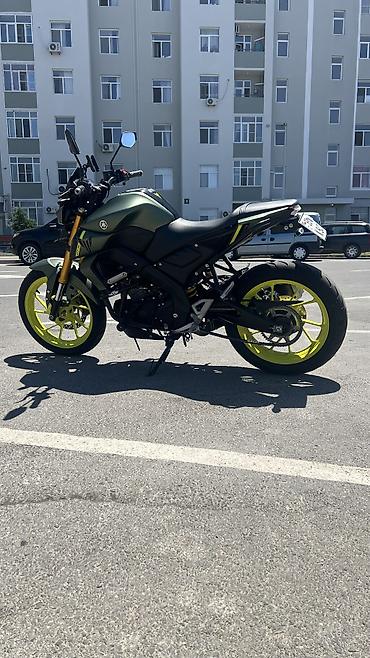 motocikl: Yamaha mt-15 2025-ci il Binada yaşadığım və qarajım olmadığı üçün — 1