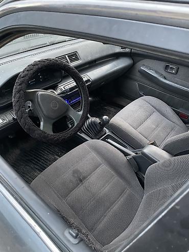 дайхатсу 2001: Daihatsu Applause: 1991 г., 1.6 л, Механика, Бензин, Седан — 4