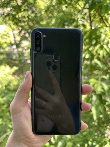 samsung galaxy g6: Samsung Galaxy A11, Б/у, цвет - Черный, 2 SIM